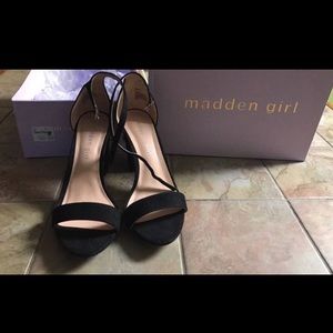 Madden girl black heels